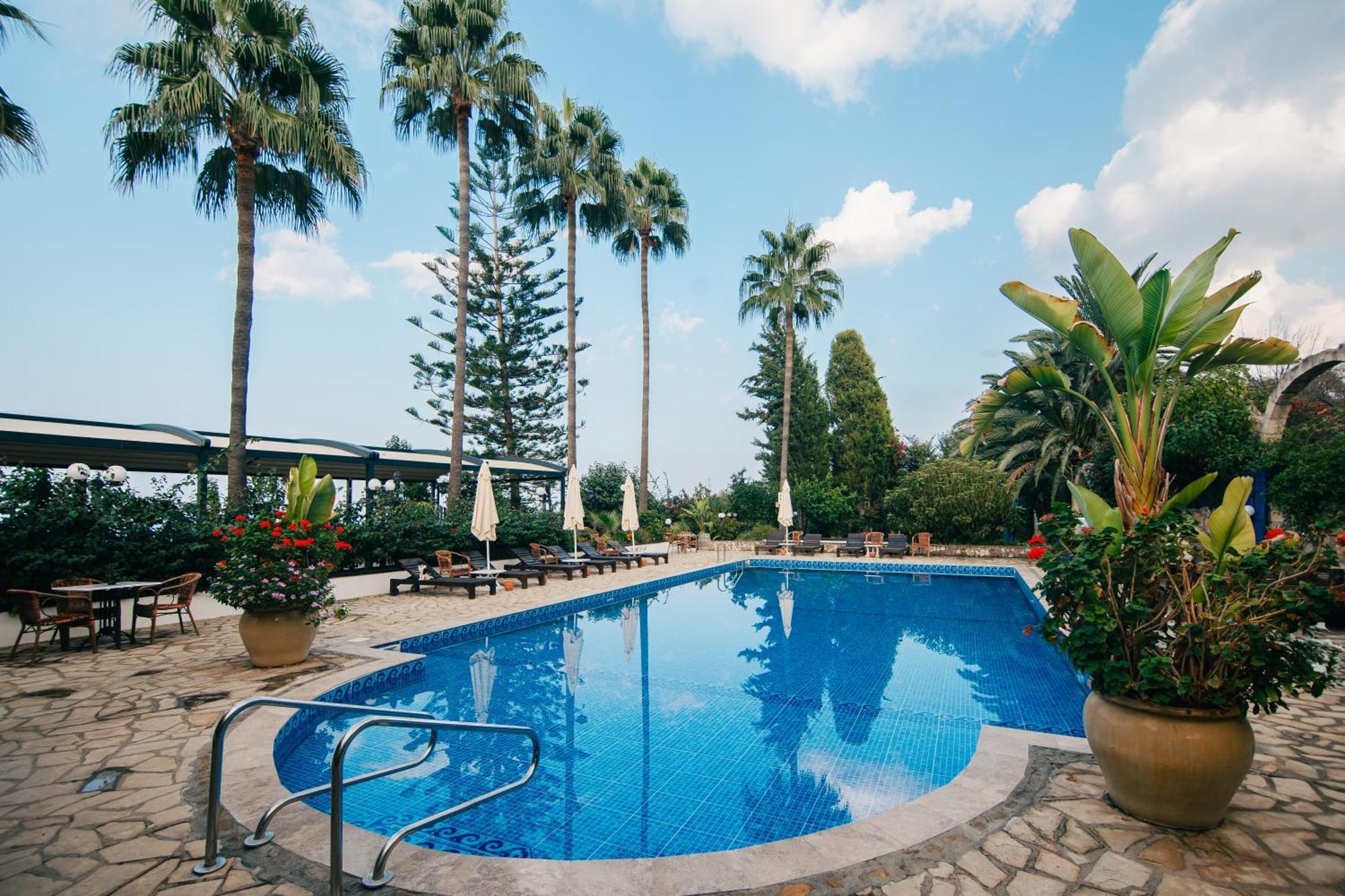 Bellapais Gardens Pansiyon Dış mekan fotoğraf