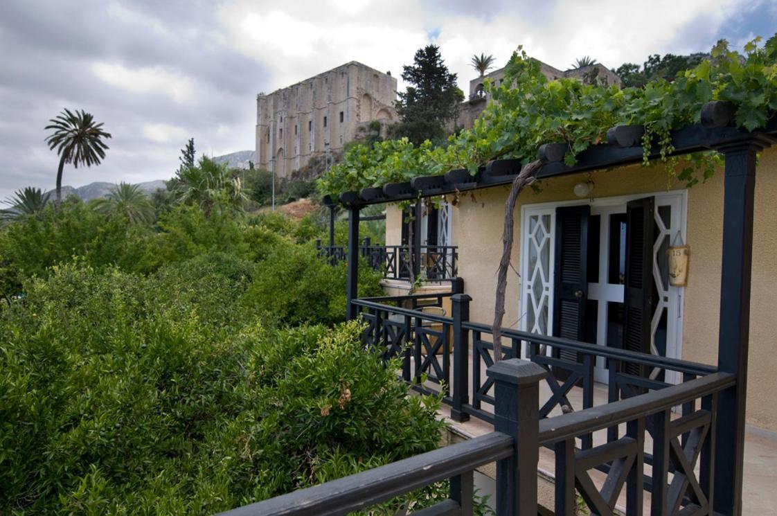 Bellapais Gardens Pansiyon Dış mekan fotoğraf