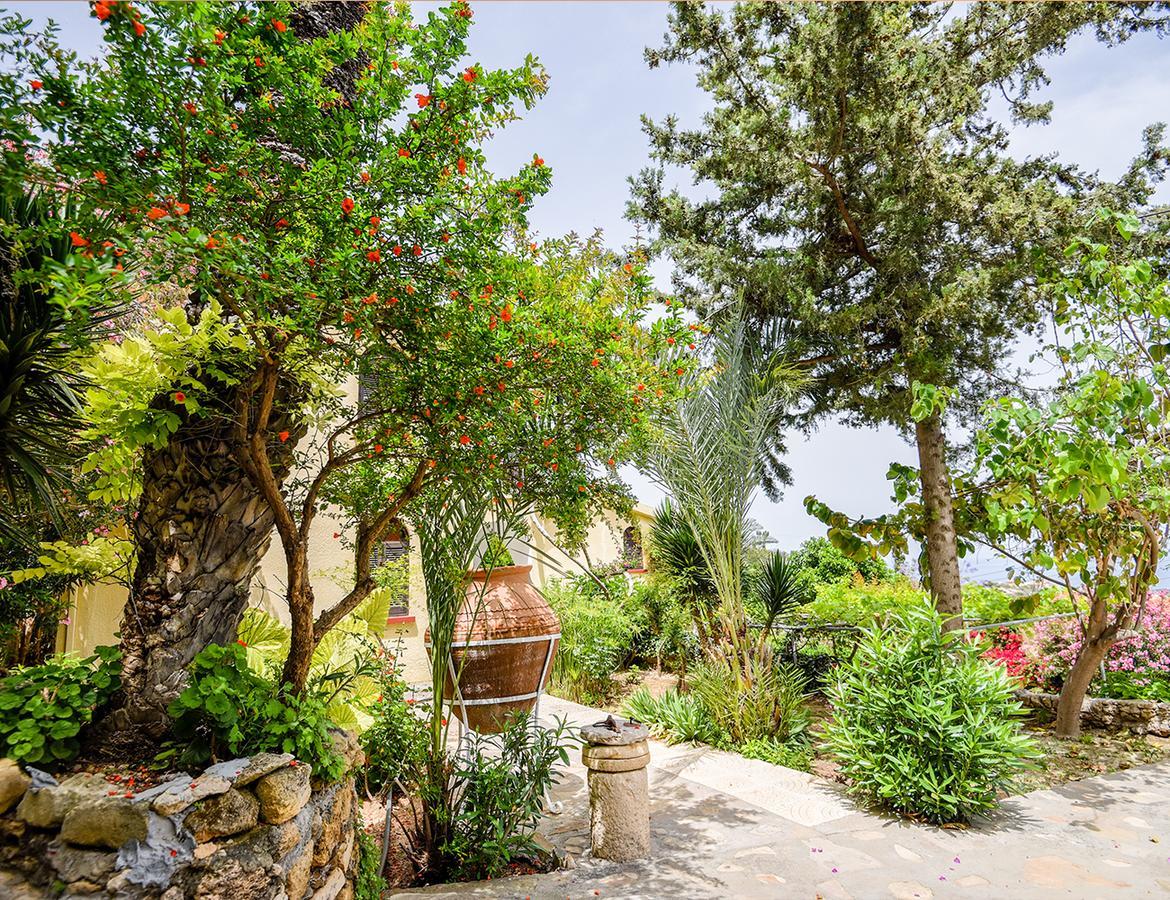 Bellapais Gardens Pansiyon Dış mekan fotoğraf